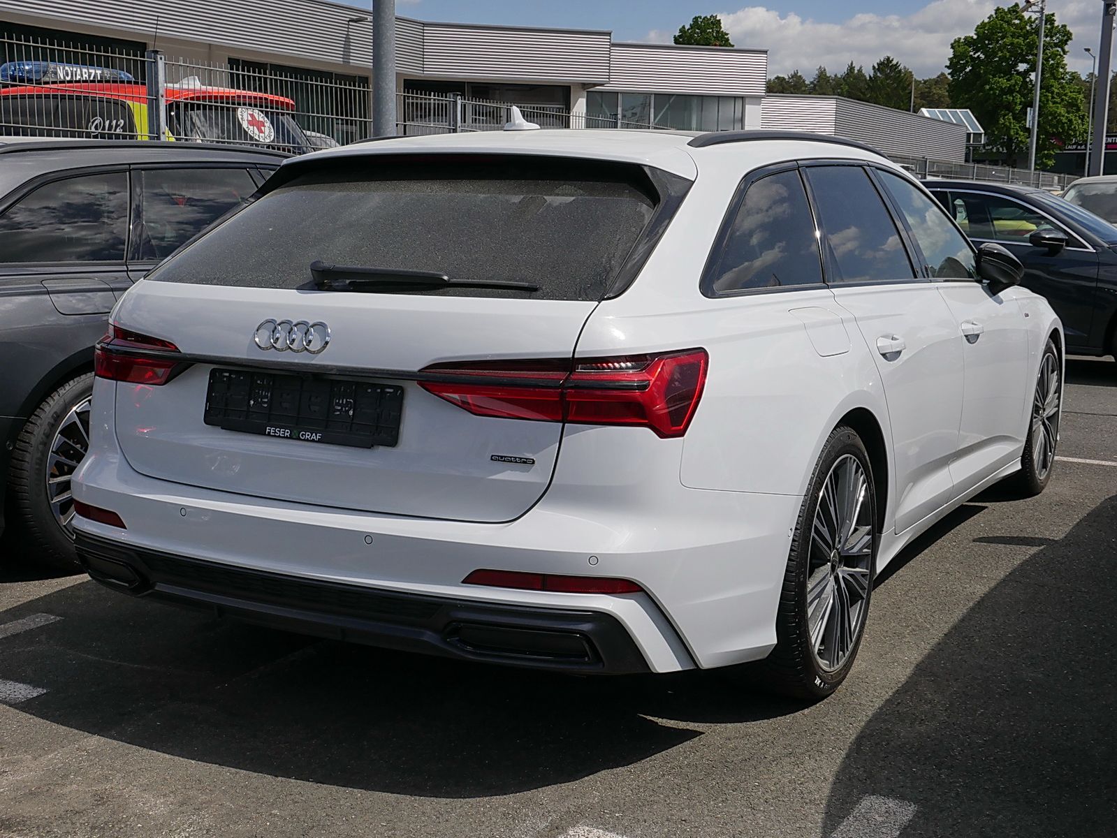 Audi A6 Avant 55 TFSI quattro S Line - Samsaru's Car Outlet