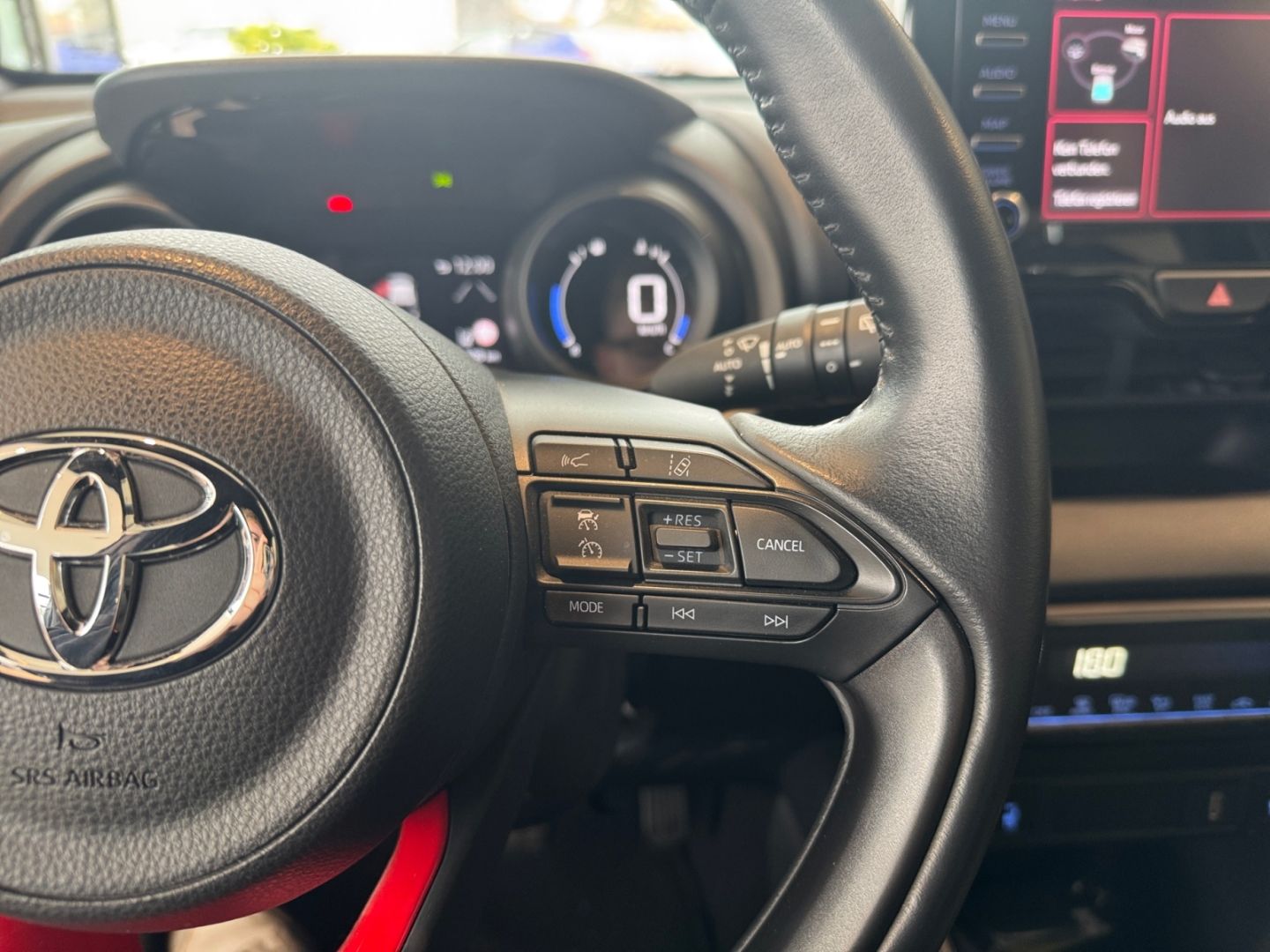 Toyota Yaris Hybrid 1.5 Tokyo Spirit *LED*CarPlay*RCam*