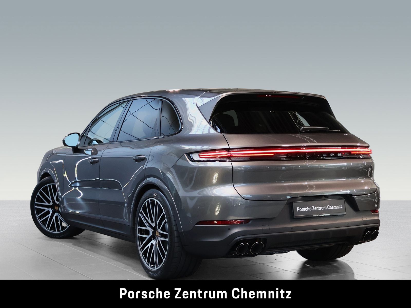 Porsche Cayenne Luftfed.;Sitzbelüft.;BOSE;22Zoll
