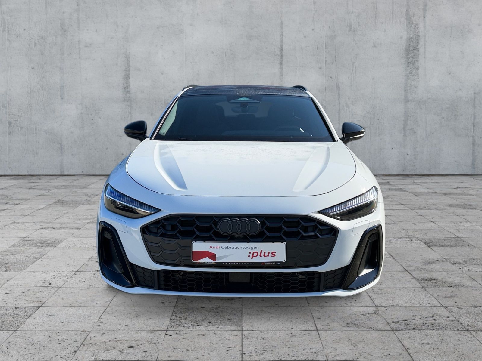 Audi A5 Avant e-hybrid 220kW S-LINE MATRIX+AHK+PANO