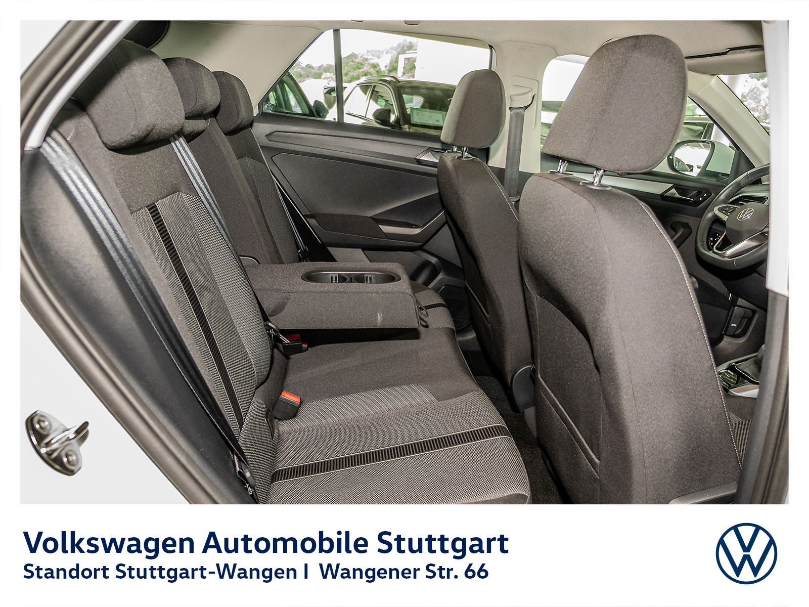 Volkswagen T-Roc Life 1.5 TSI DSG - Samsaru's Car Outlet