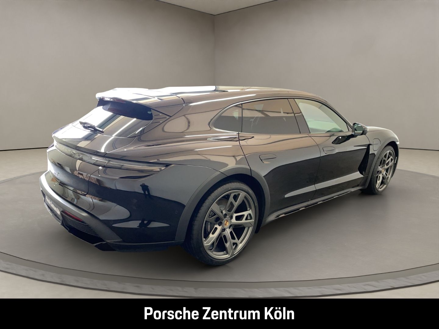 Porsche Taycan 4 Cross Turismo InnoDrive Surround-View