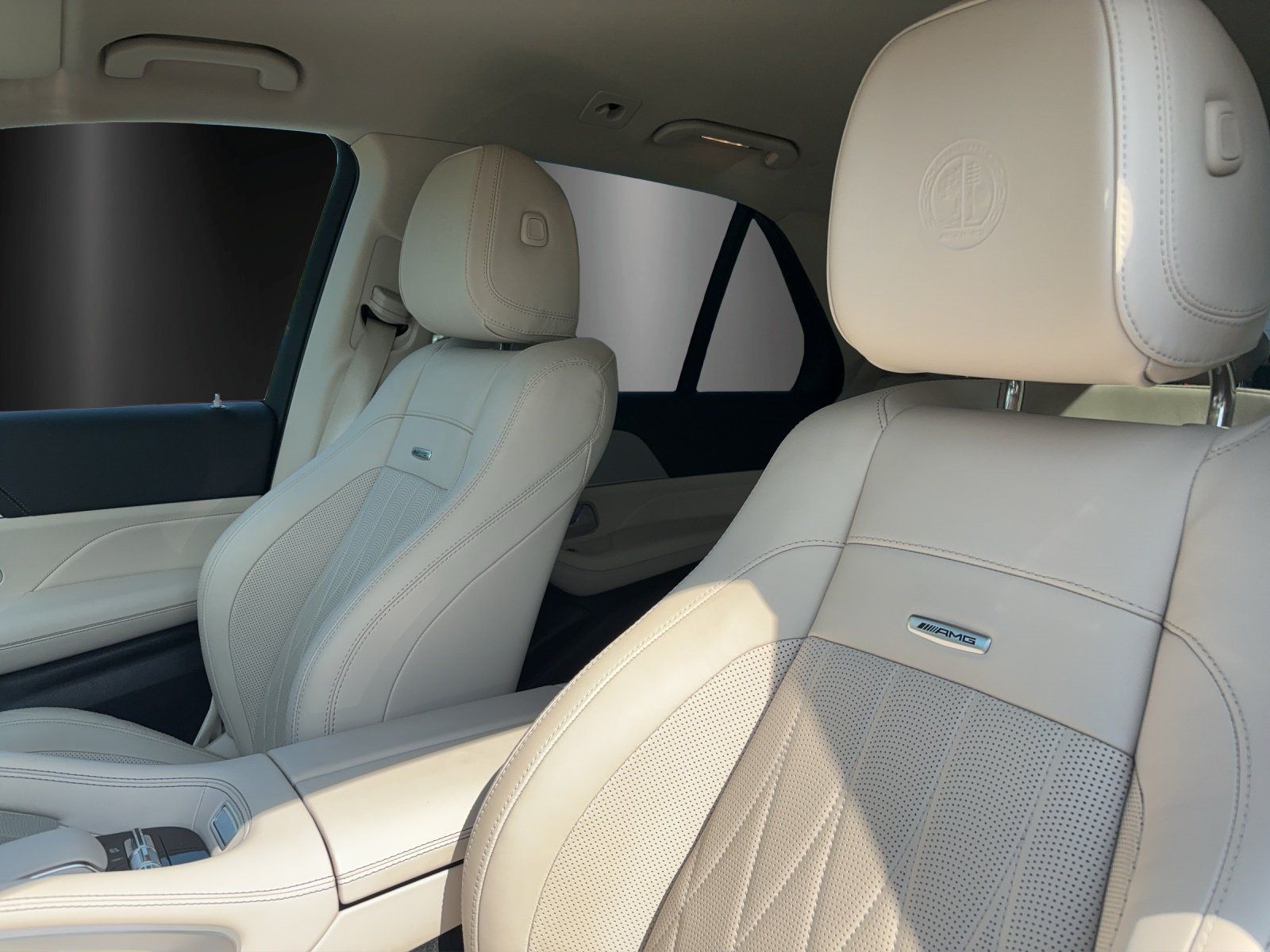 Mercedes-Benz GLE63 S DISTRO Memo HUD Perf.AGA KeyGo MLED Memo