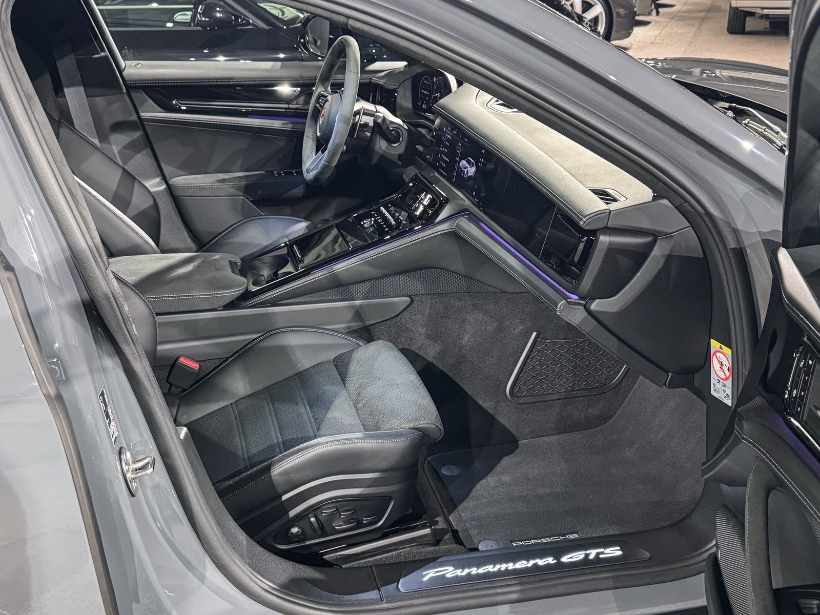 Porsche Panamera GTS Matrix+Carbon+InnoDrive+Standheiz.