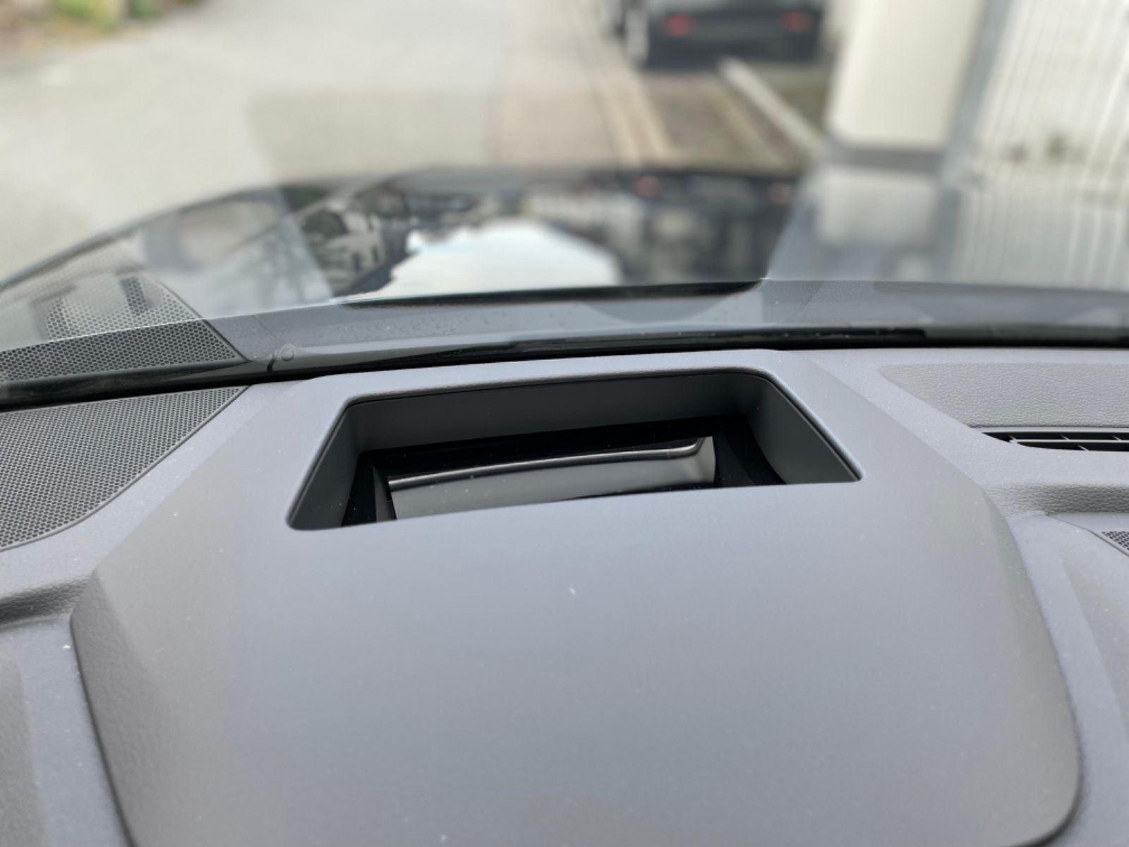 Audi Q8 50 TDI SLine - Samsaru's Car Outlet