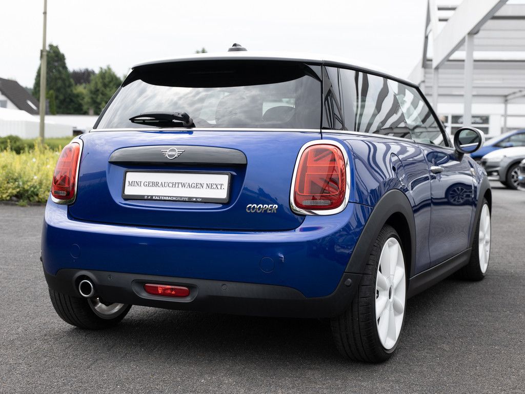 MINI Cooper Chili - Samsaru's Car Outlet