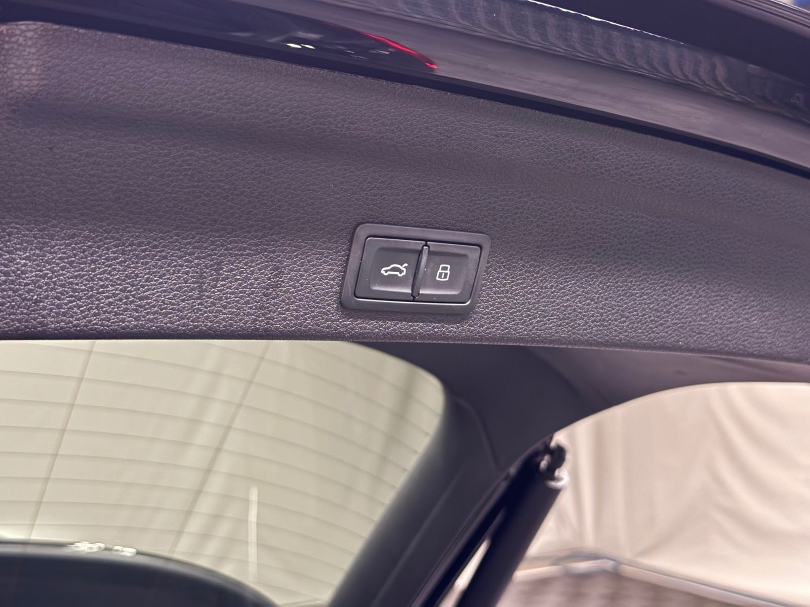 Audi Q3 Sportback 40 TFSI quattro S-Line - Samsaru's Car Outlet