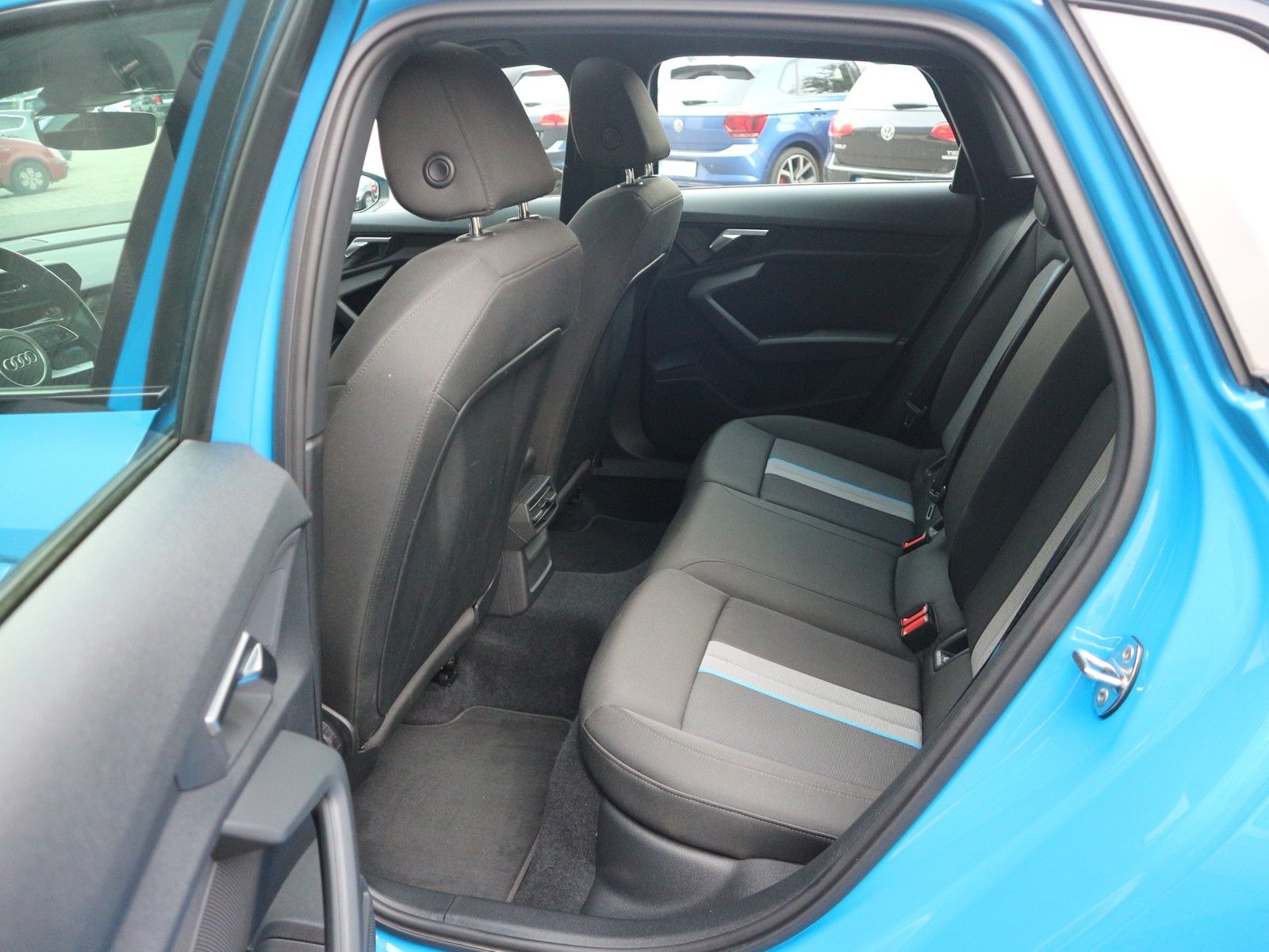 Audi A3 Sportback 30 2,0 TDI S line Matrix Pano VC