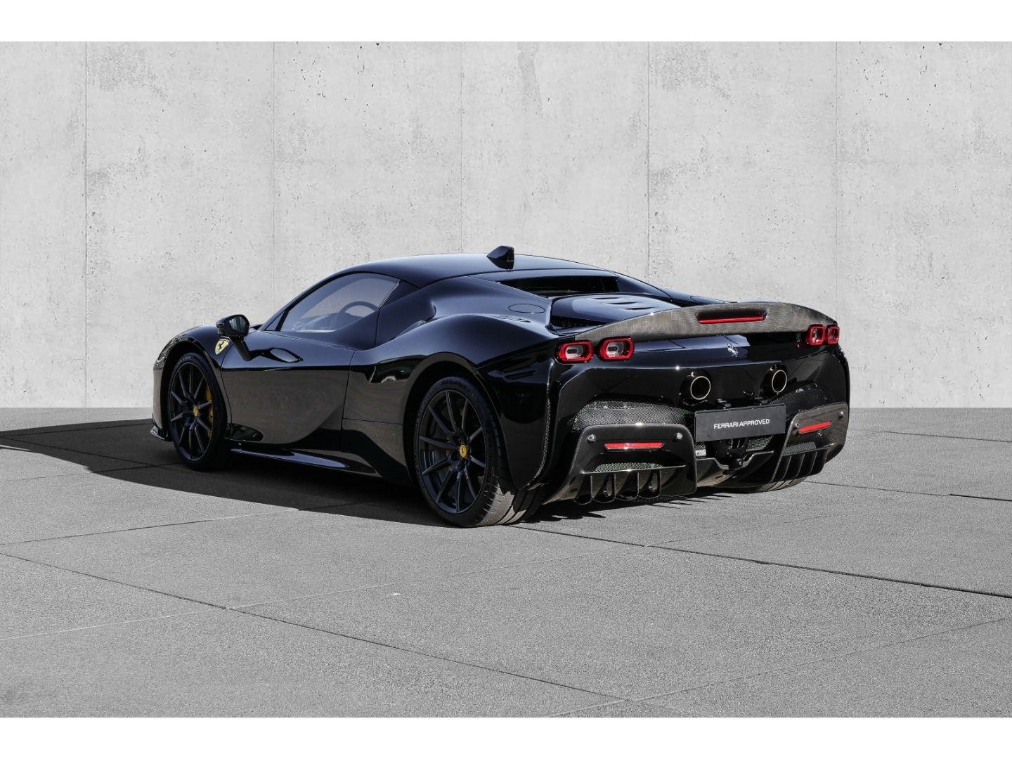Ferrari SF90 Stradale Assetto-Fiorano - Samsaru's Car Outlet