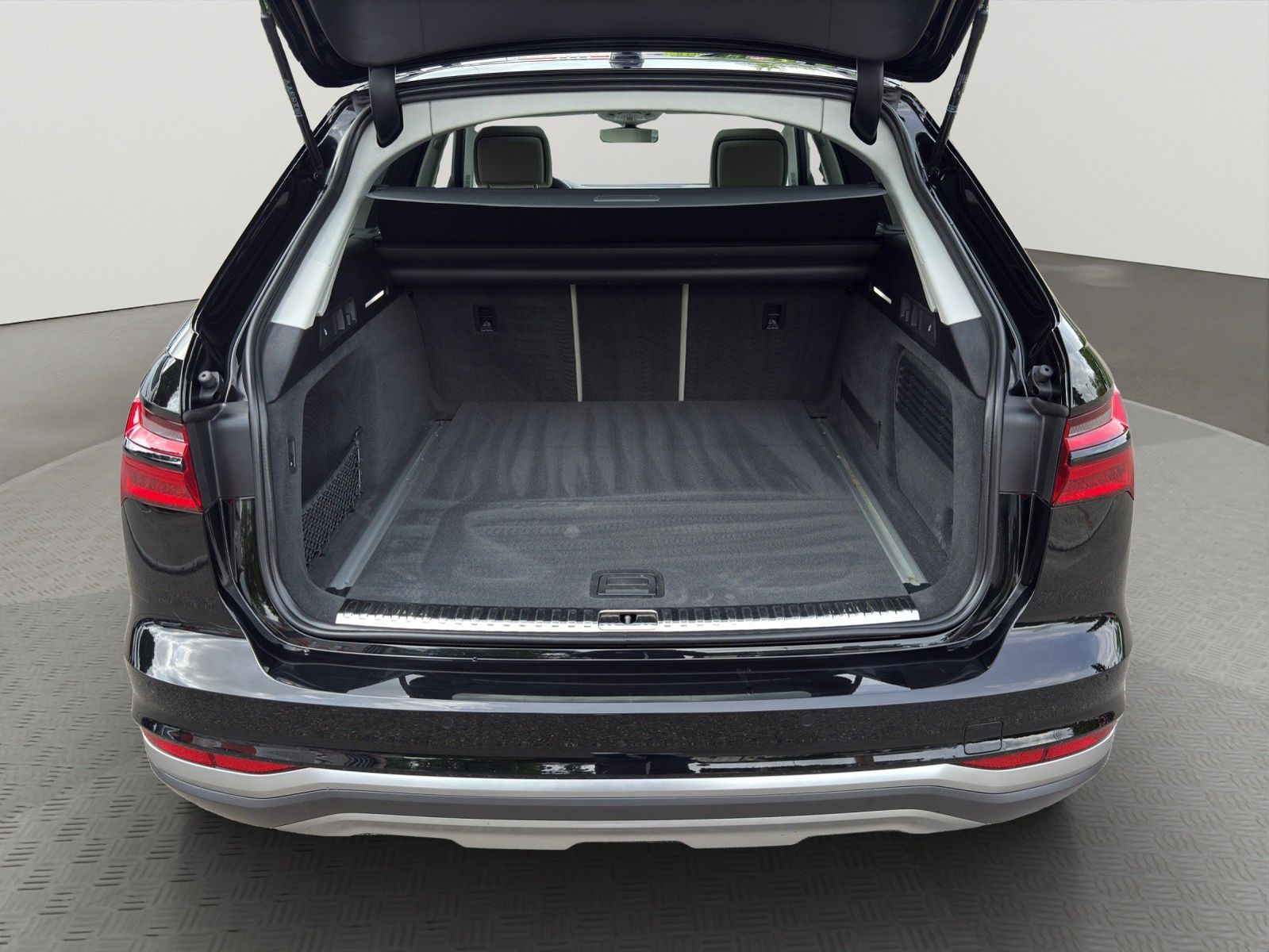 Audi A6 Allroad quattro 50 TDI - Samsaru's Car Outlet