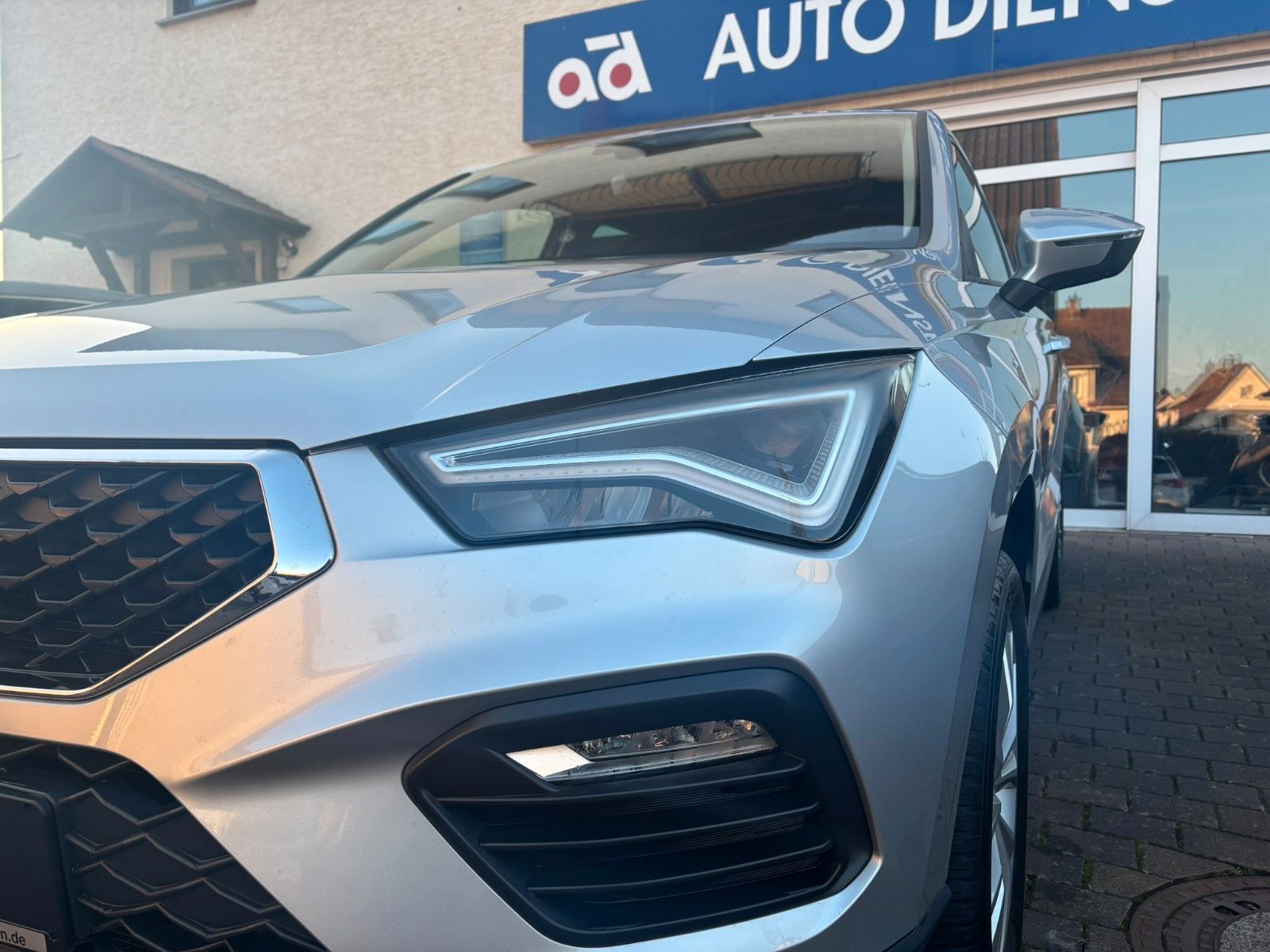 Seat Ateca Style*DSG*KAM*AHK*NAV*BEATS*CARPLAY*LED