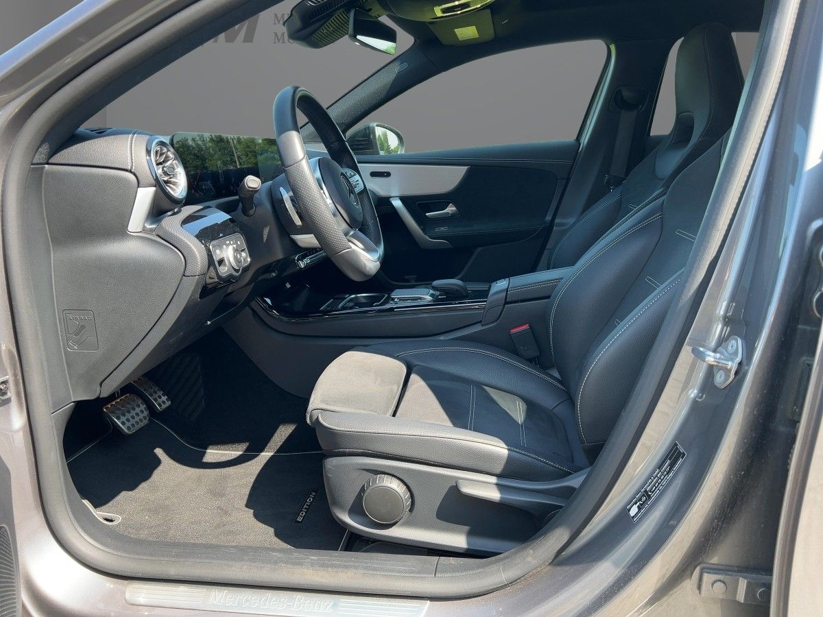 Mercedes-Benz A 180 AMG Line - Samsaru's Car Outlet