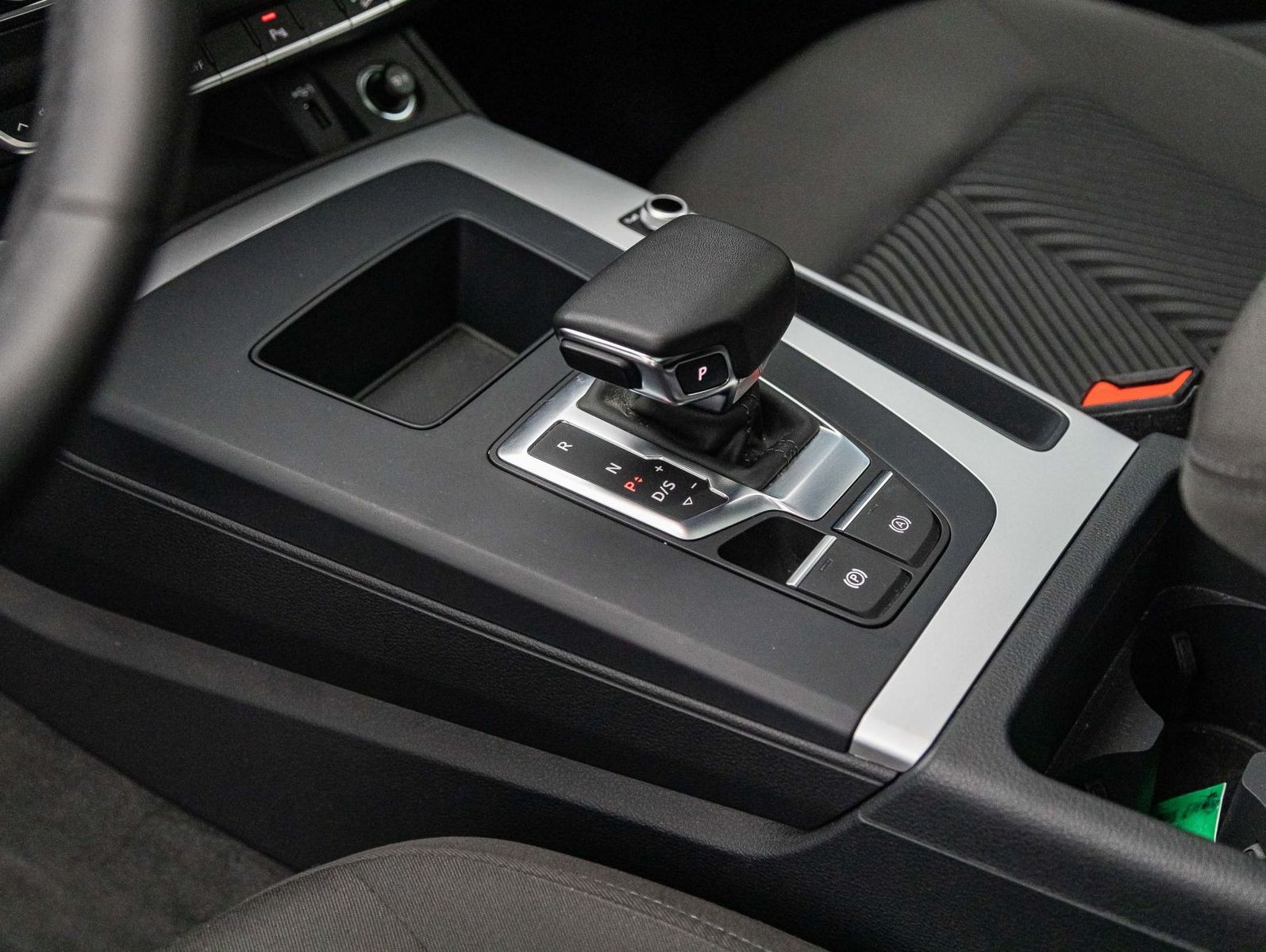 Audi Q5 35 TDI Stronic - Samsaru's Car Outlet