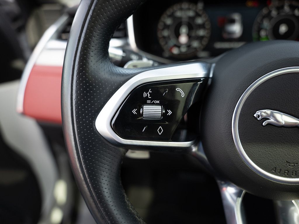 Jaguar F-Pace P400e AWD R-Dynamic S ACC HUD 360° PANO