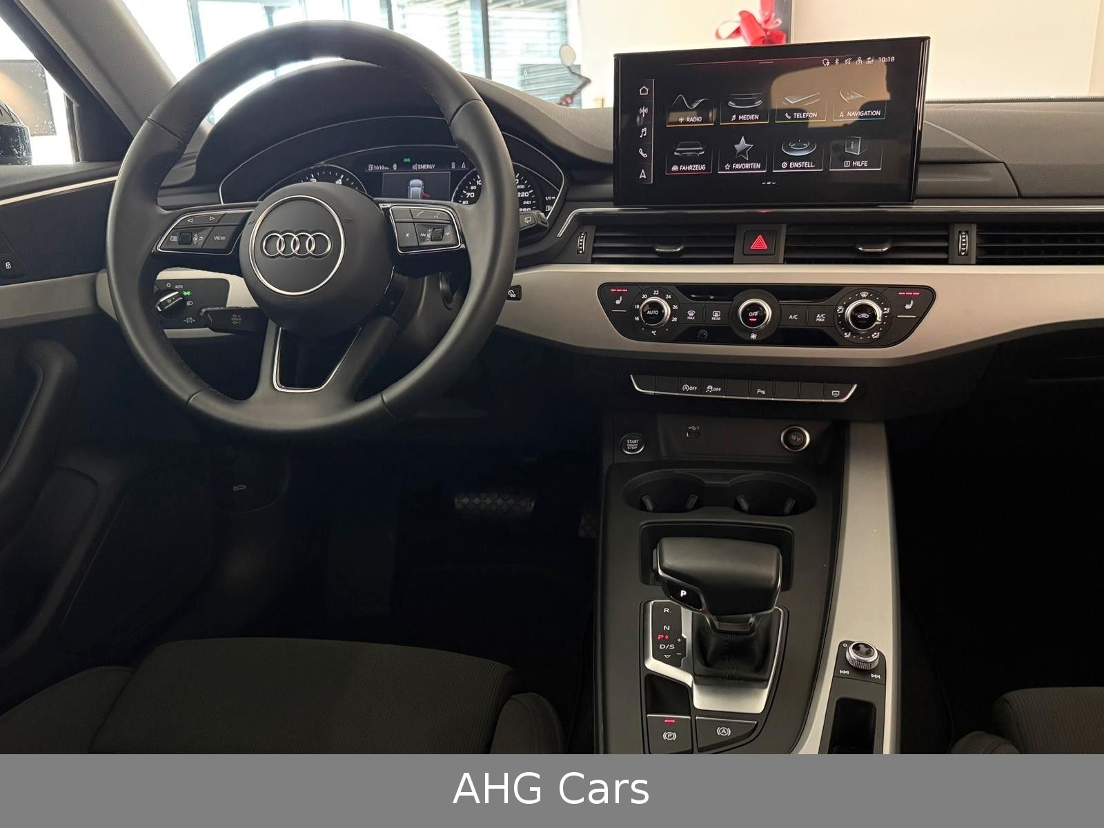 Audi A4 Avant 2.0 TDI DSG - Samsaru's Car Outlet