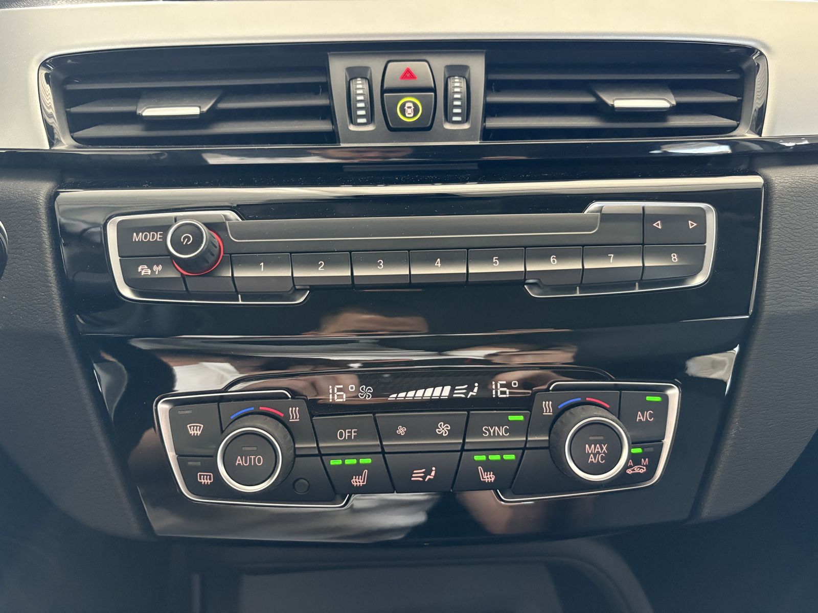 BMW X1 xDrive25e Advantage - Samsaru's Car Outlet