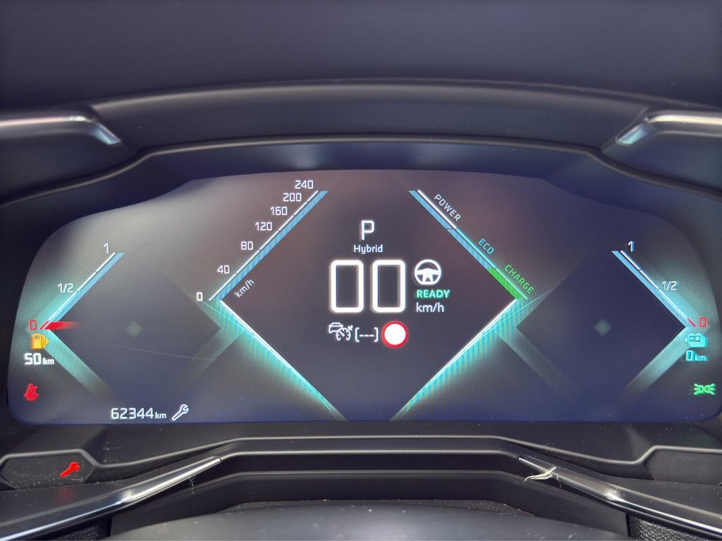 DS Automobiles DS 7 Crossback E-Tense 300 4x4 Perform. Line