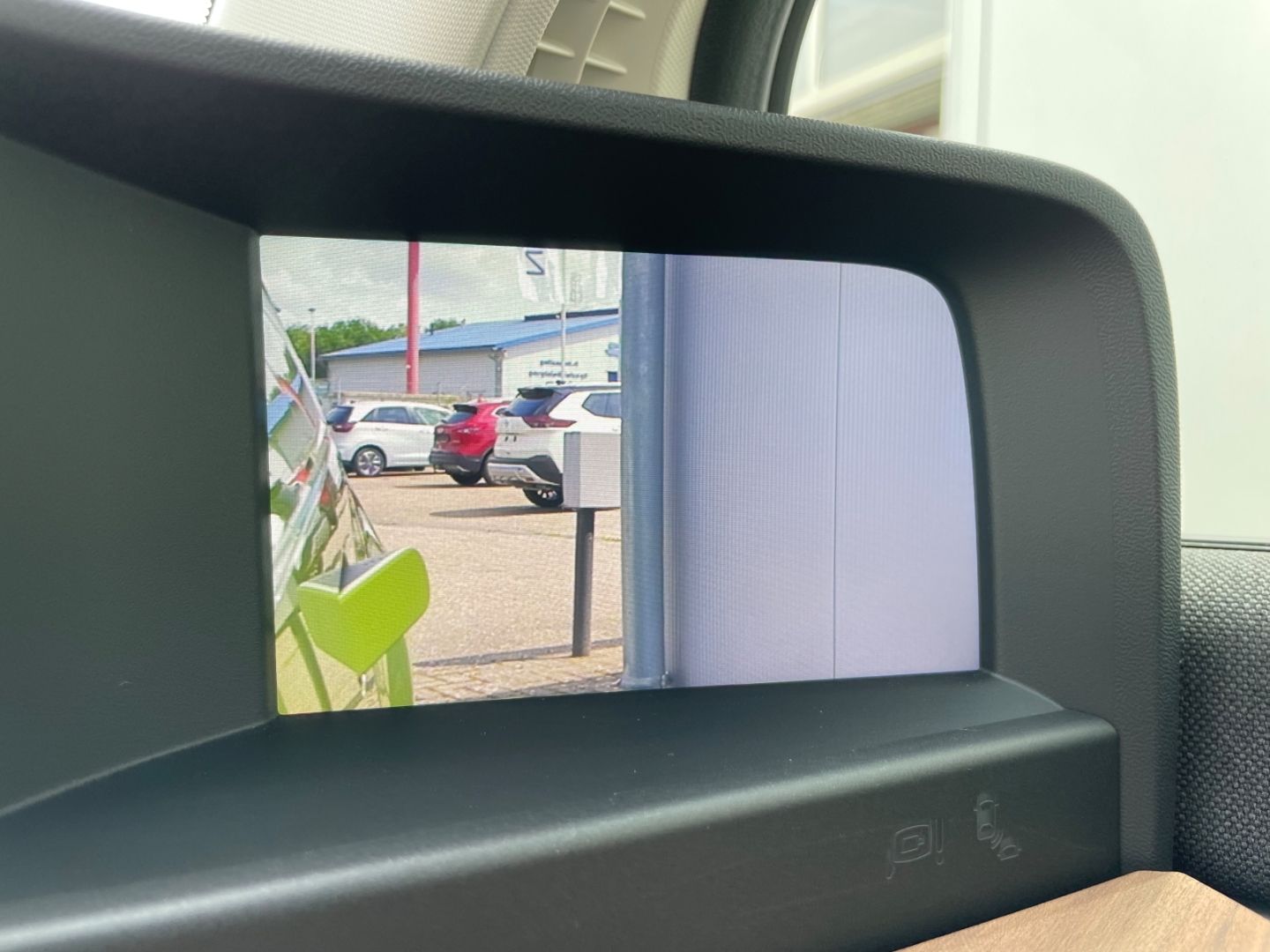 Honda e Advanc Park-Assistent Panorama Navi Soundsyste