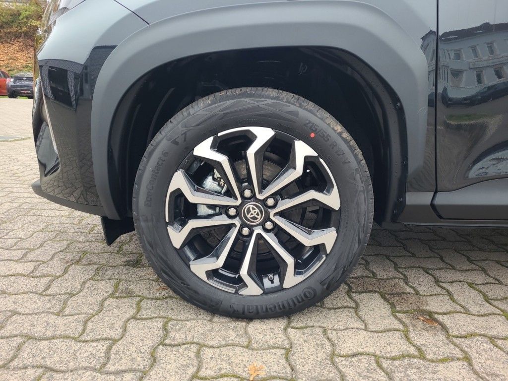 Toyota Yaris Cross Hybrid 130 1.5 VVT-i Black & White