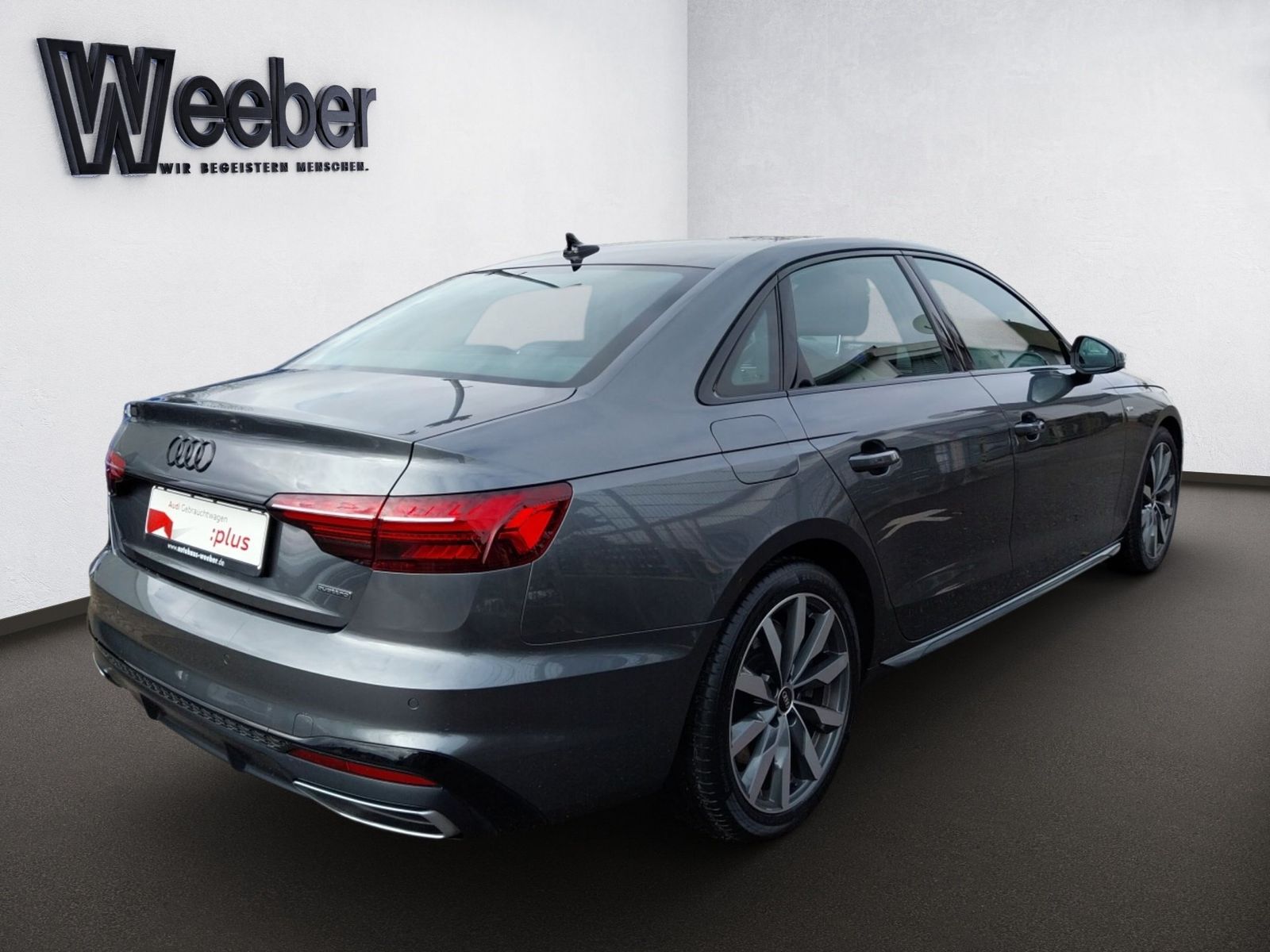 Audi A4 Lim. quattro S line *LEDER*BLACKSTYLE*KAMERA*