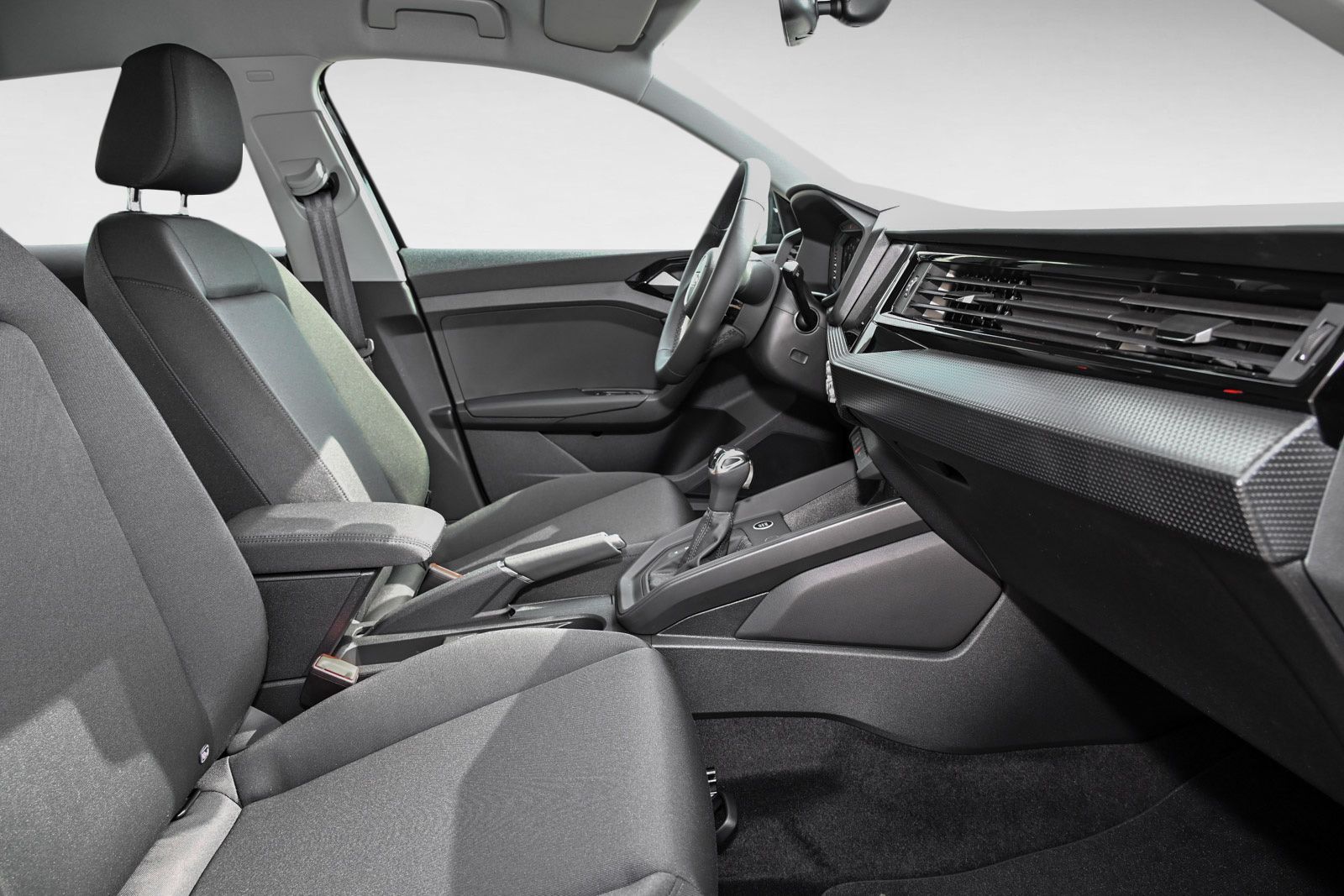 Audi A1 Sportback advanced 25 TFSI 70(95) kW(PS) S tr