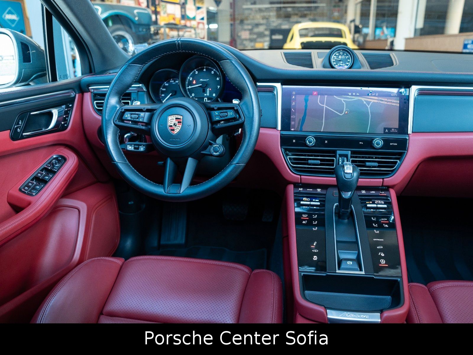 Porsche Macan T