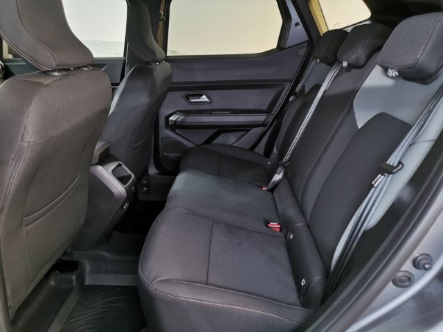 Dacia Duster III TCe 130 Extreme 4x4 Allrad - Samsaru's Car Outlet