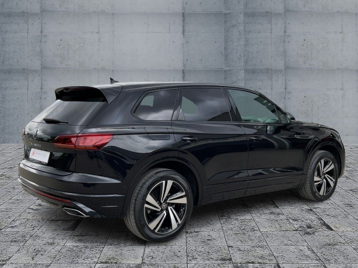 Volkswagen Touareg 3.0 TDI 4M R-LINE - Samsaru's Car Outlet