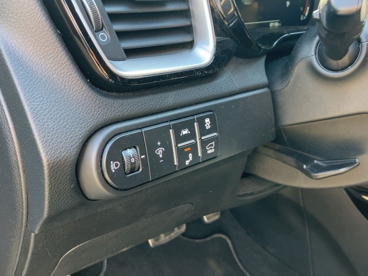 Kia XCeed 1.6T BLACK XDITION - Samsaru's Car Outlet