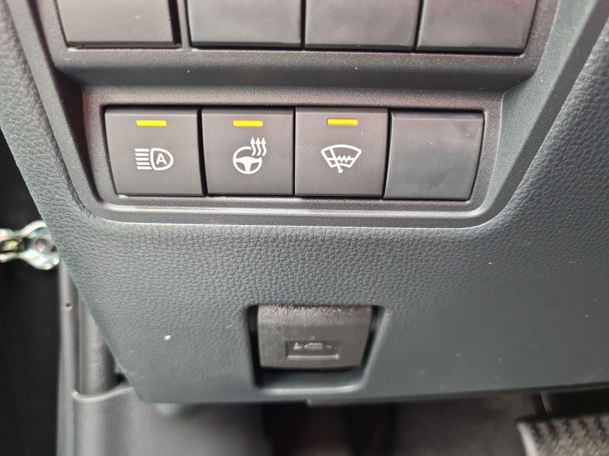 Toyota Yaris Cross Hybrid Team D Navi+Matrix+SHZ