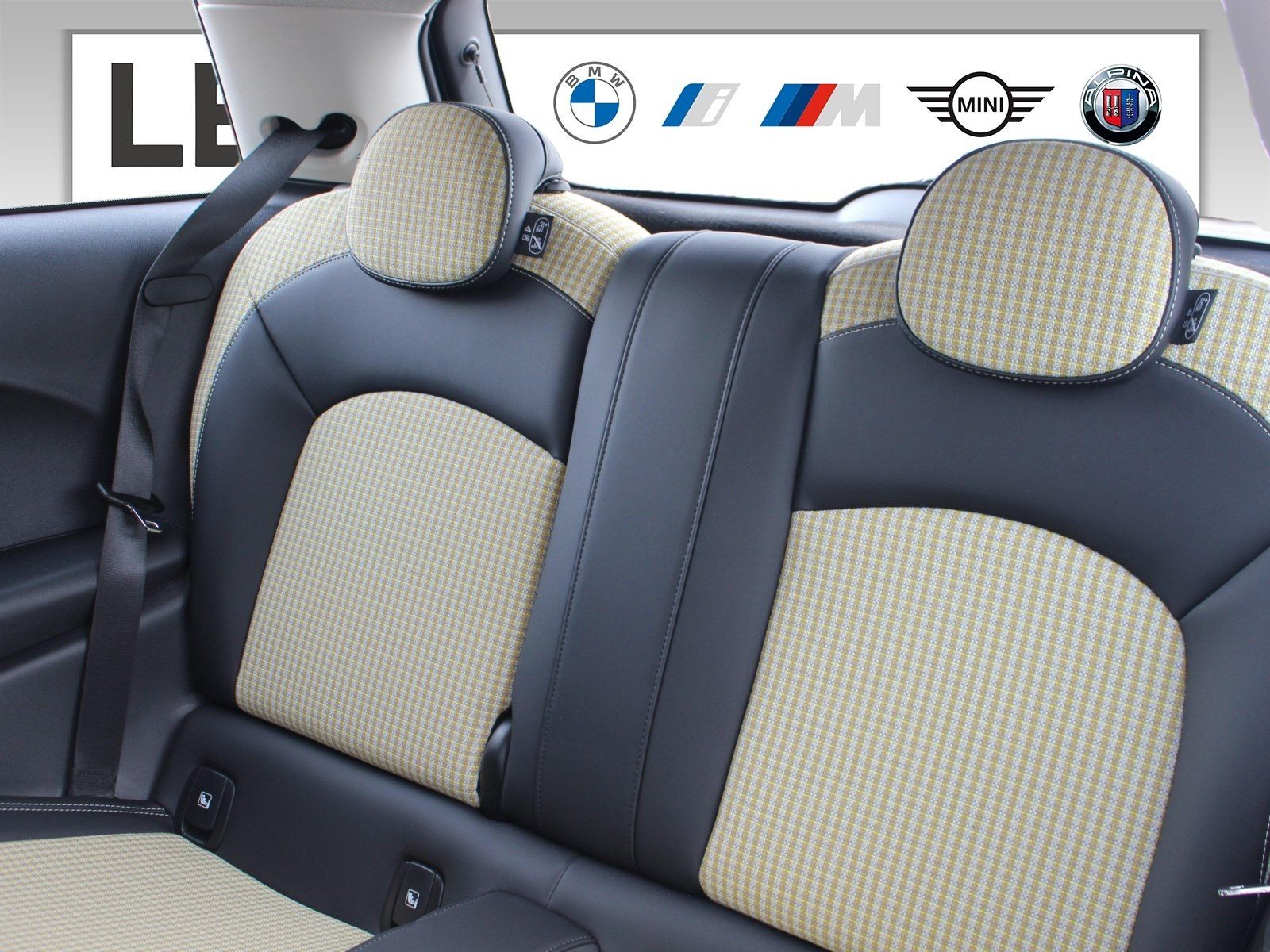 MINI Cooper SE Hatch - Samsaru's Car Outlet