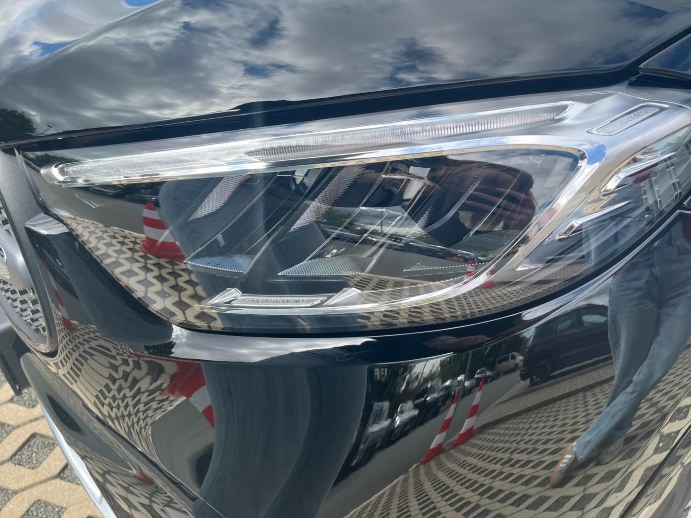 Mercedes-Benz GLC 300 d 4MATIC AMG AMG*Standheizung*AHK*WiRä