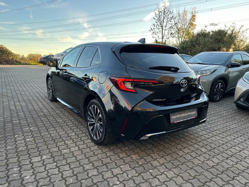 Toyota Corolla Team D