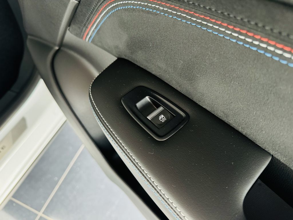 Renault Arkana ESPRIT ALPINE Full Hybrid - Samsaru's Car Outlet
