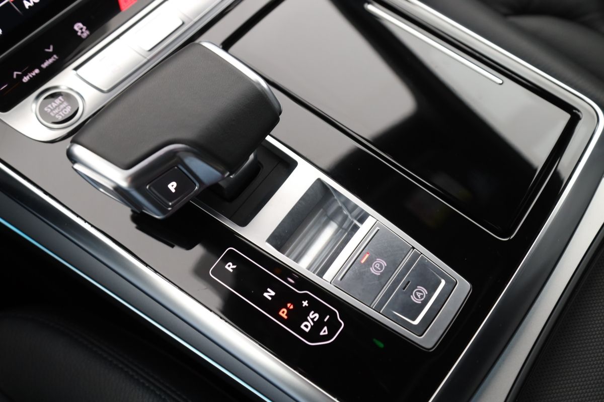 Audi Q7 50 TDI quattro tiptronic S line | PANO