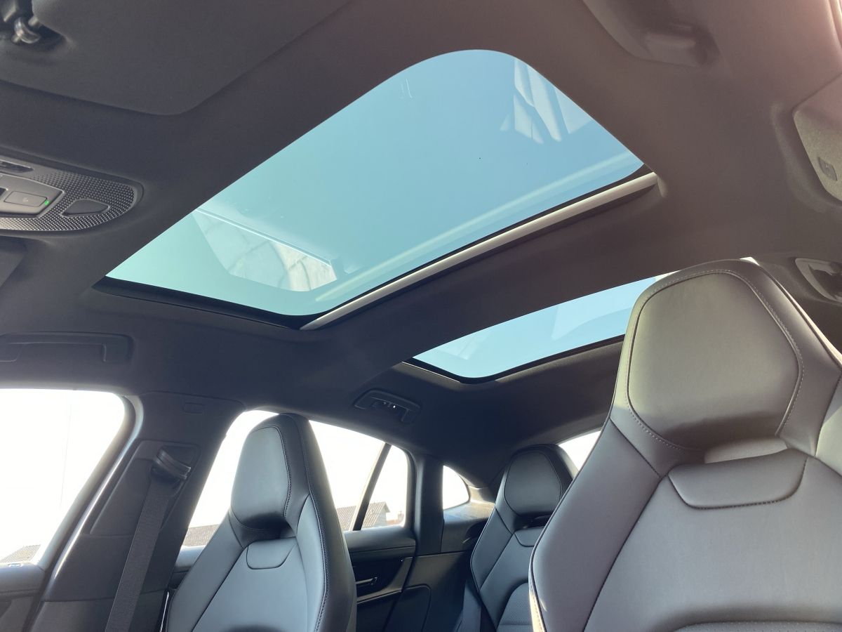 Porsche Panamera 4 E-Hybrid |Active Ride | Head-Up