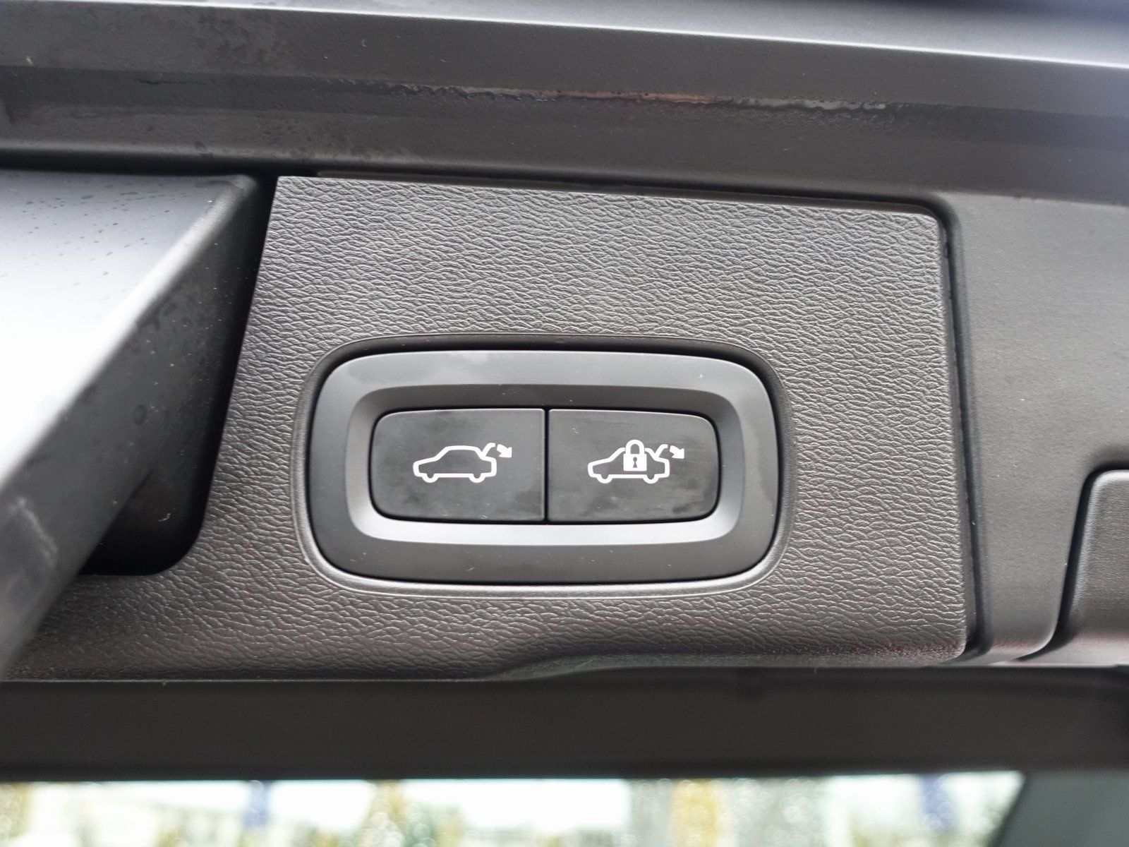 Volvo XC60 Recharge T8 AWD Plus Dark/Pano/CAM/AHK