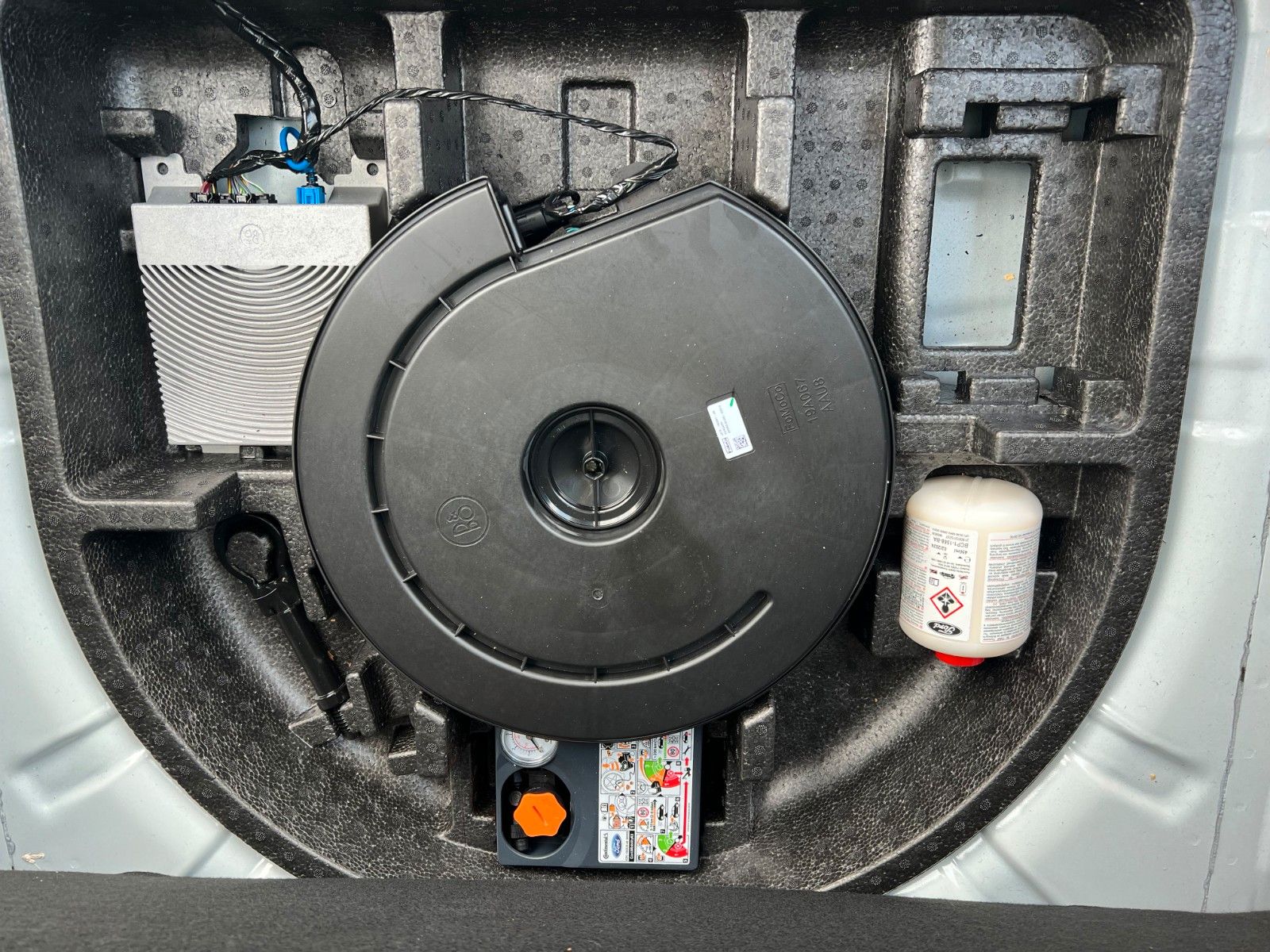 Ford Focus Turnier Titanium - Samsaru's Car Outlet