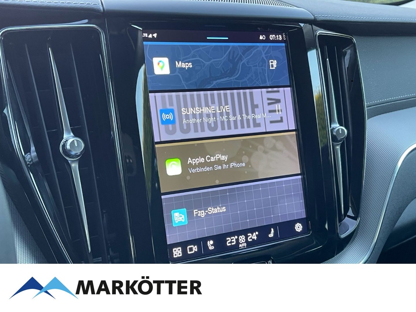 Volvo XC60 T8 AWD Recharge Ultimate Dark - Samsaru's Car Outlet