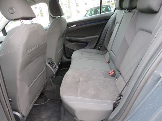 Volkswagen Golf Style VIII Sport Edition 1.5 TSI - Samsaru's Car Outlet