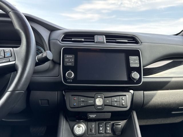 Nissan Leaf N-Connecta - Samsaru's Car Outlet
