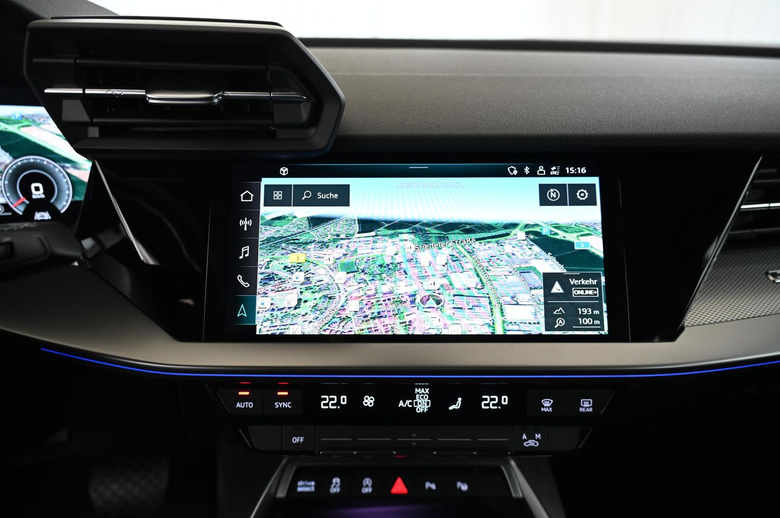 Audi A3 Sportback 35 TFSI Design-Luxe MATRIX/MMI+/18