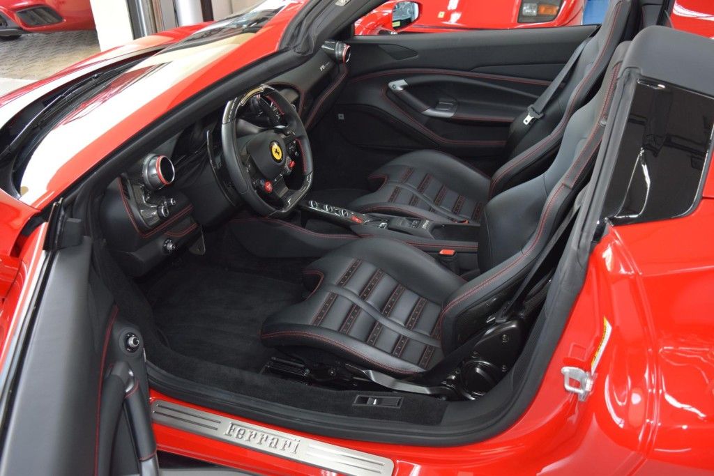 Ferrari F8 Spider - Samsaru's Car Outlet