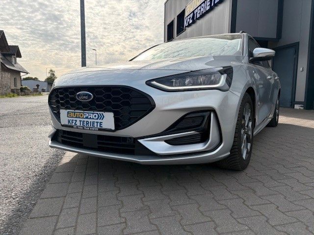 Ford Focus Turnier ST-Line ACC LED NAVI Kamera
