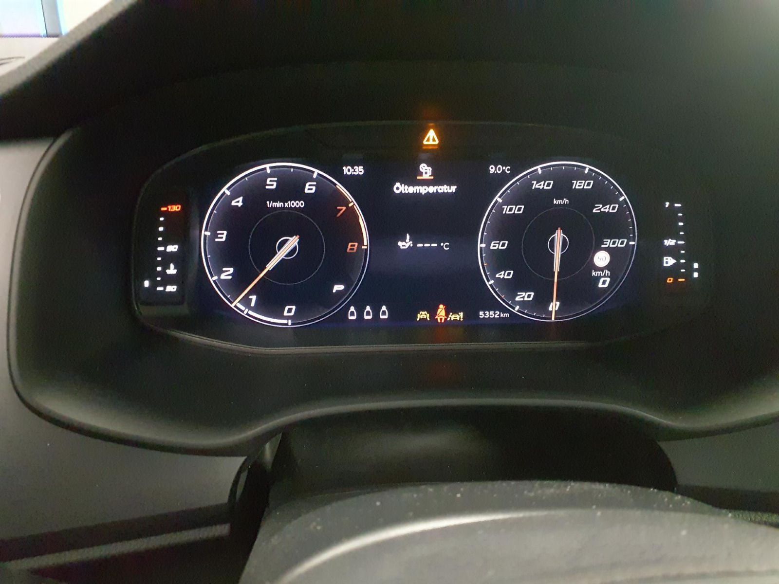 Seat Ateca VZ 2.0 TSI 4D DSG Tribe Edition AHK Pano
