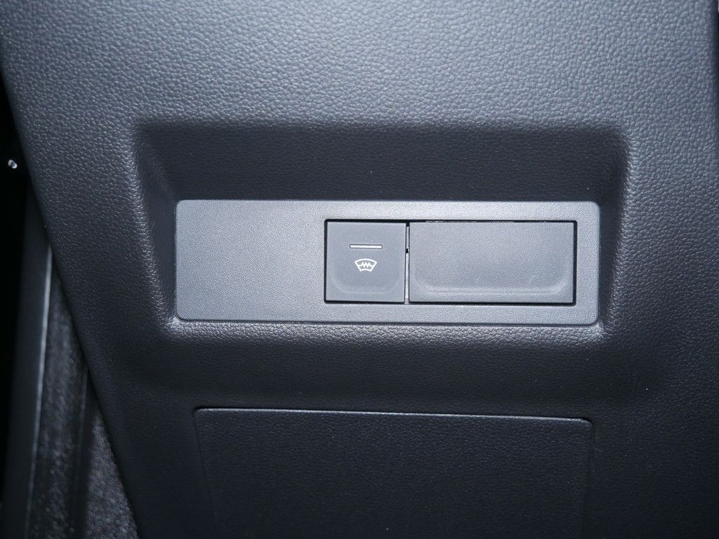 Renault Captur Intens - Samsaru's Car Outlet