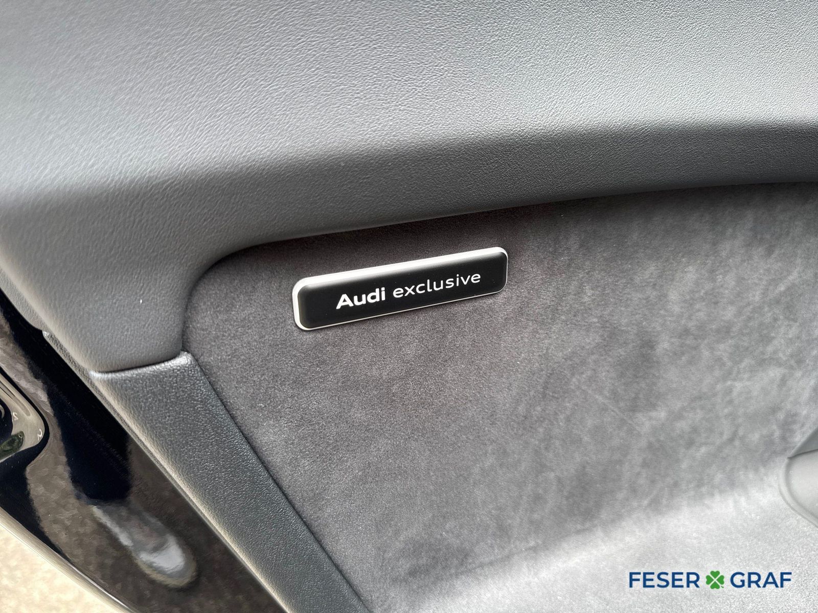 Audi A5 Avant TDI quattro S line-LED-NAVI-TECHPRO-360