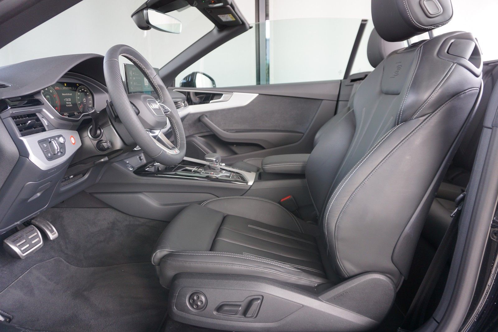 Audi A5 Cabriolet 40 TFSI quattro S line LaserAHK ACC