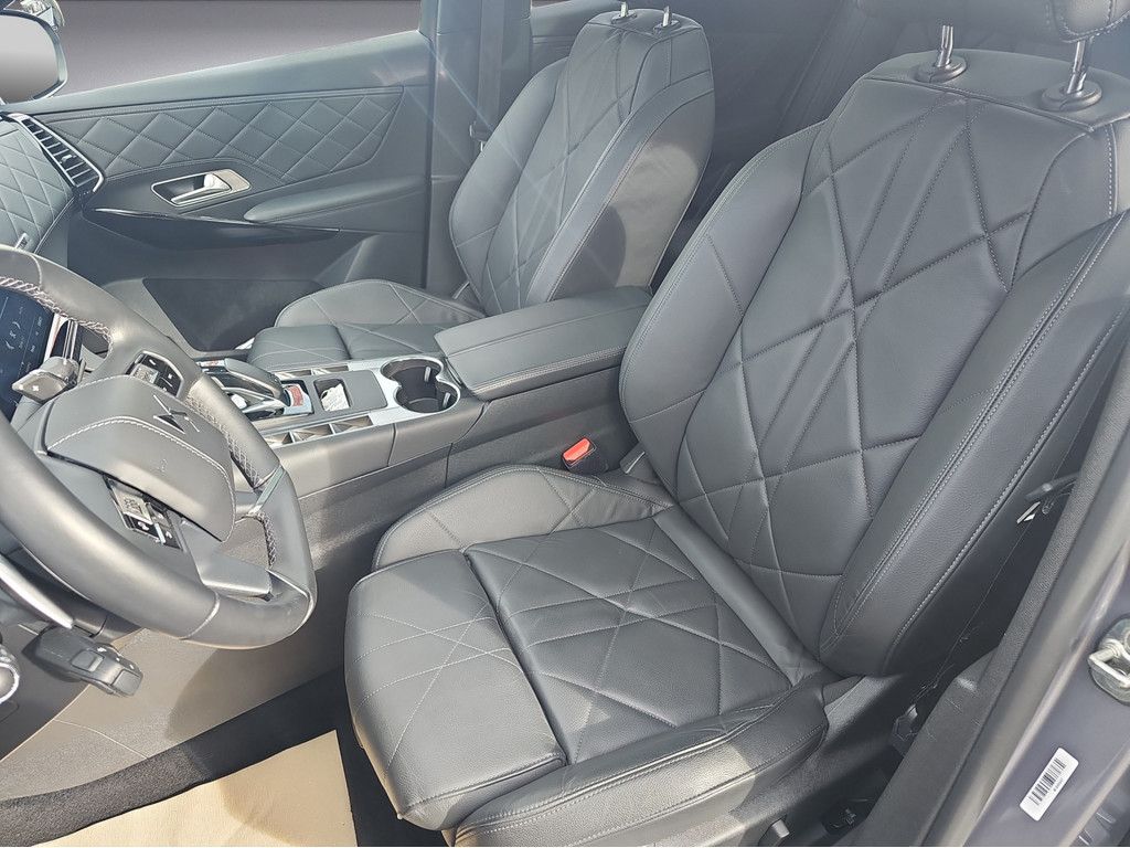 DS Automobiles DS 7 Crossback PT 180 Rivoli + FOCAL/GSD/LEDER