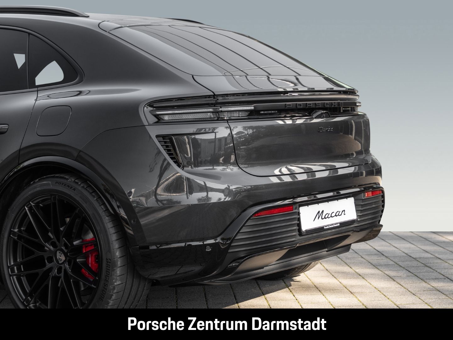 Porsche Macan Turbo Burmester HA-Lenkung InnoDrive LED